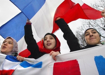 ممنوعیت پوشش اسلامی در فرانسه